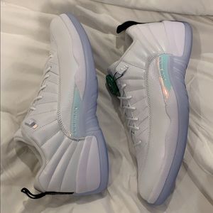 Easter Jordan 12 Low